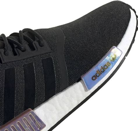 adidas nmd r1 dames zwart|are adidas nmd r1 unisex.